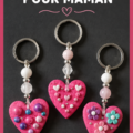 Porte-clés faits main en pâte à sel décorés pour la fête des mères