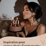 Femme souriante posant pour une séance photo d'anniversaire en extérieur.