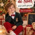 Un petit garçon vêtu d'une tenue de Noël élégante devant un sapin de Noël.