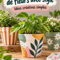 Pots de fleurs peints avec des motifs colorés dans un jardin ensoleillé.